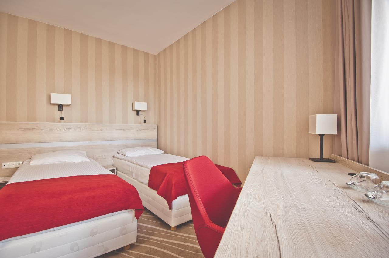 Hotel Akwawit 莱什诺 外观 照片